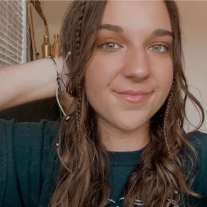 Meet your Posher, Jenni